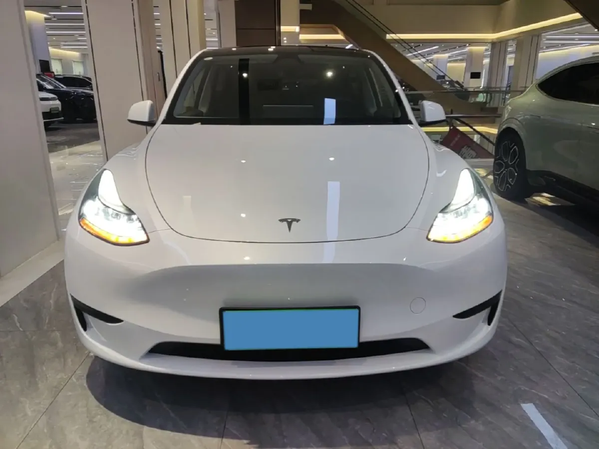2024 Tesla Model Y BEV 60KWH,autocango,china used car exporter,china ev exporter,chinese used car exporter,chinese used ev exporter
