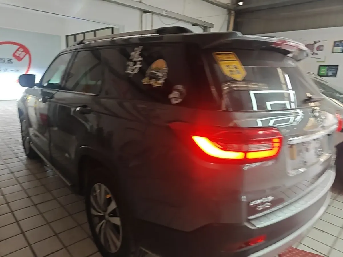 2017 ChangAn CS95 2.0T 233HP L4 6AT,autocango,china used car exporter,china ev exporter,chinese used car exporter,chinese used ev exporter