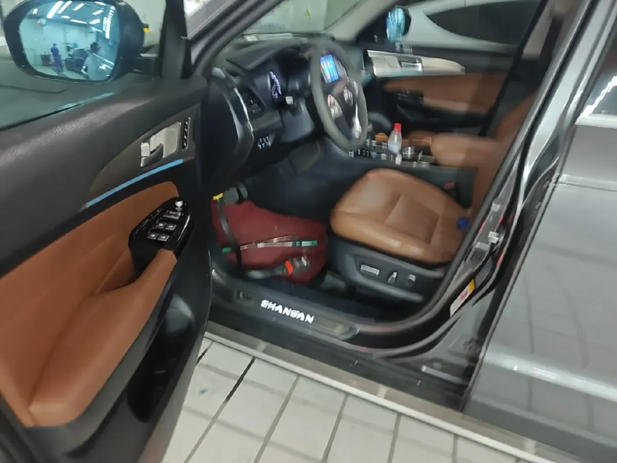 2017 ChangAn CS95 2.0T 233HP L4 6AT,autocango,china used car exporter,china ev exporter,chinese used car exporter,chinese used ev exporter