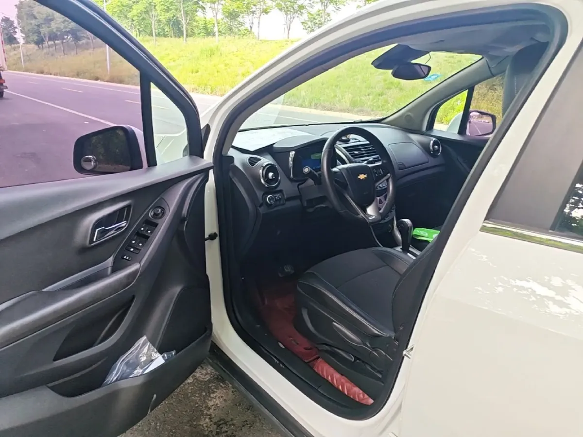 2016 Chevrolet Trax 1.4T 140HP L4 6AT,autocango,china used car exporter,china ev exporter,chinese used car exporter,chinese used ev exporter