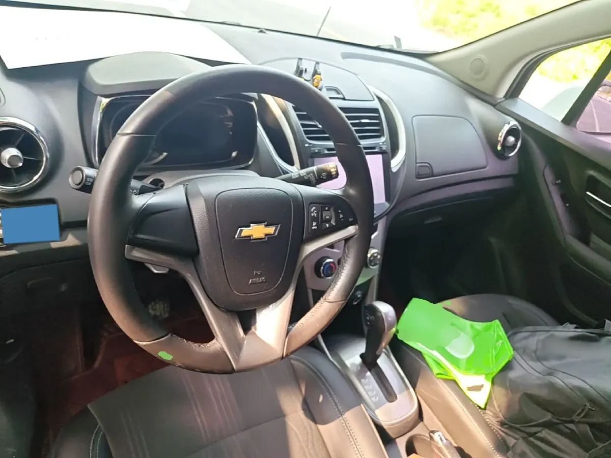 2016 Chevrolet Trax 1.4T 140HP L4 6AT,autocango,china used car exporter,china ev exporter,chinese used car exporter,chinese used ev exporter