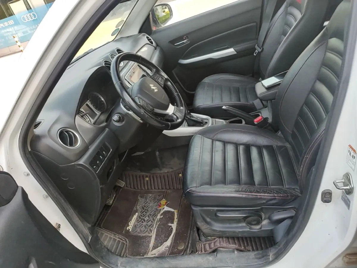 2016 Suzuki Vitara 1.4T 140HP L4 6AT,autocango,china used car exporter,china ev exporter,chinese used car exporter,chinese used ev exporter