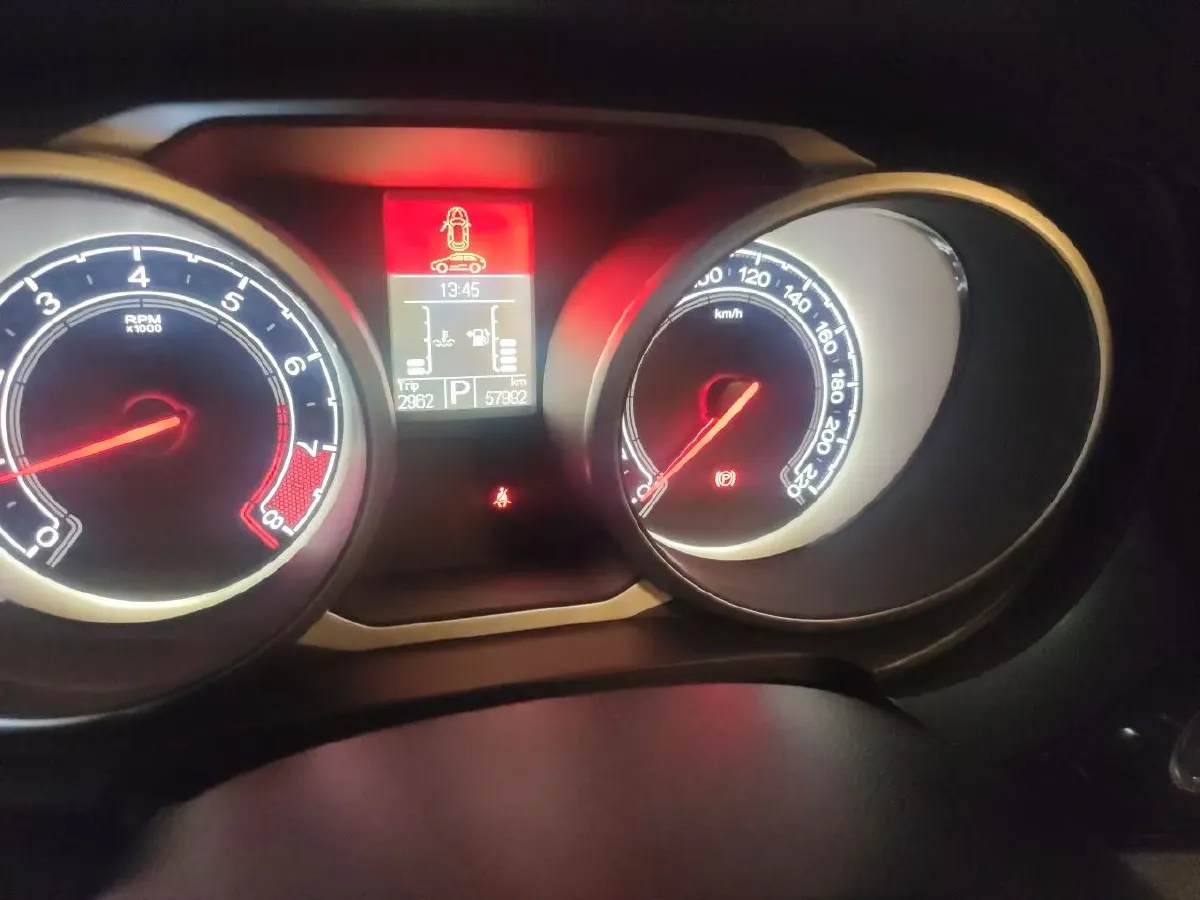2016 MG GS 1.5T 169HP L4 7DCT,autocango,china used car exporter,china ev exporter,chinese used car exporter,chinese used ev exporter