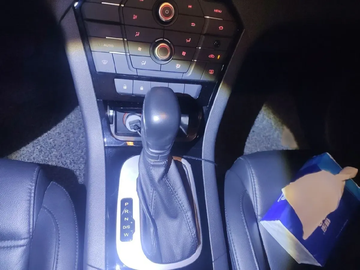 2016 MG GS 1.5T 169HP L4 7DCT,autocango,china used car exporter,china ev exporter,chinese used car exporter,chinese used ev exporter