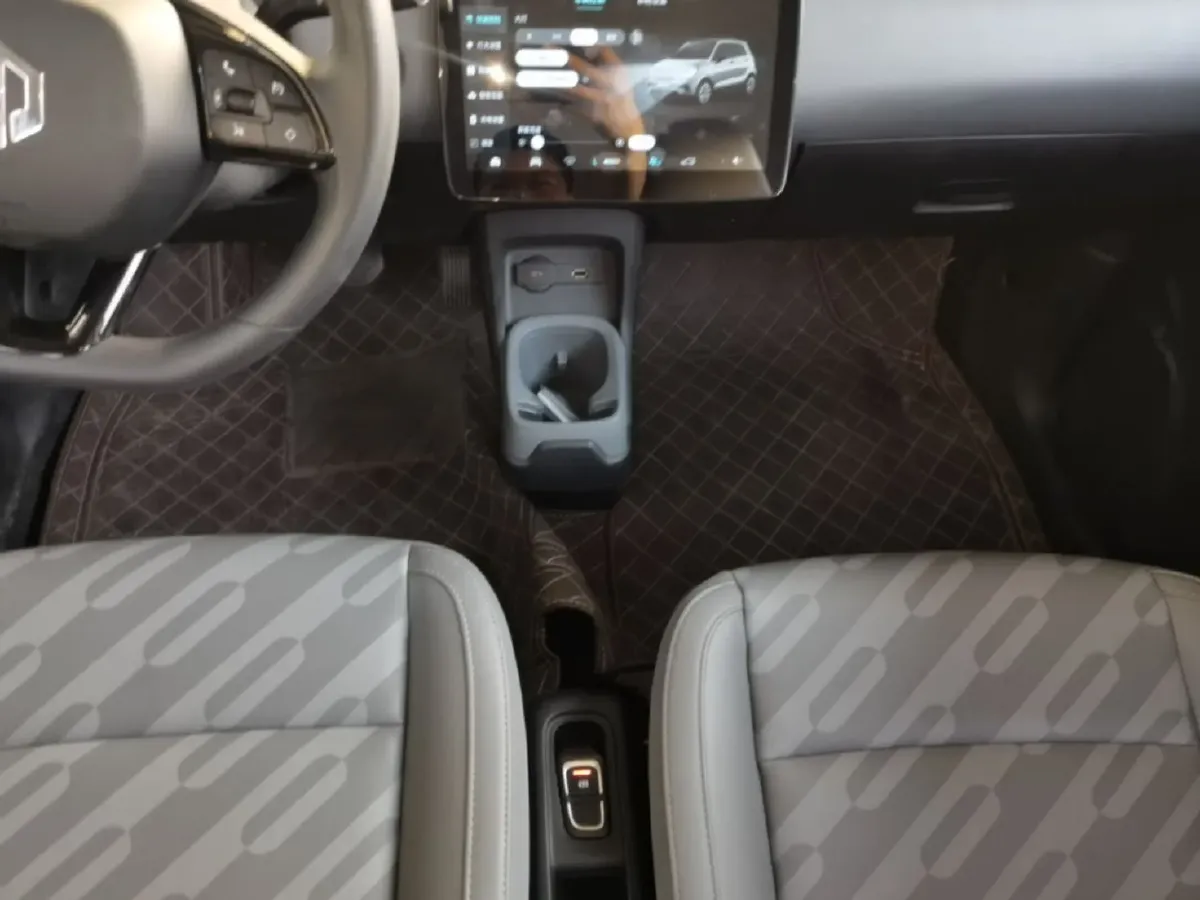 2023 Leapmotor T03 BEV 41.3KWH,autocango,china used car exporter,china ev exporter,chinese used car exporter,chinese used ev exporter