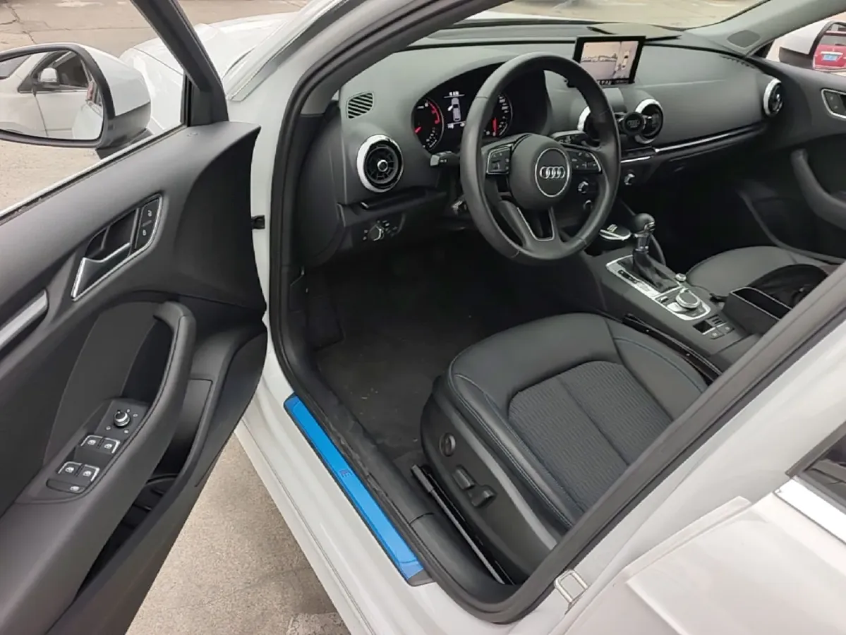 2020 Audi A3 1.4T 150HP L4 7DCT,autocango,china used car exporter,china ev exporter,chinese used car exporter,chinese used ev exporter