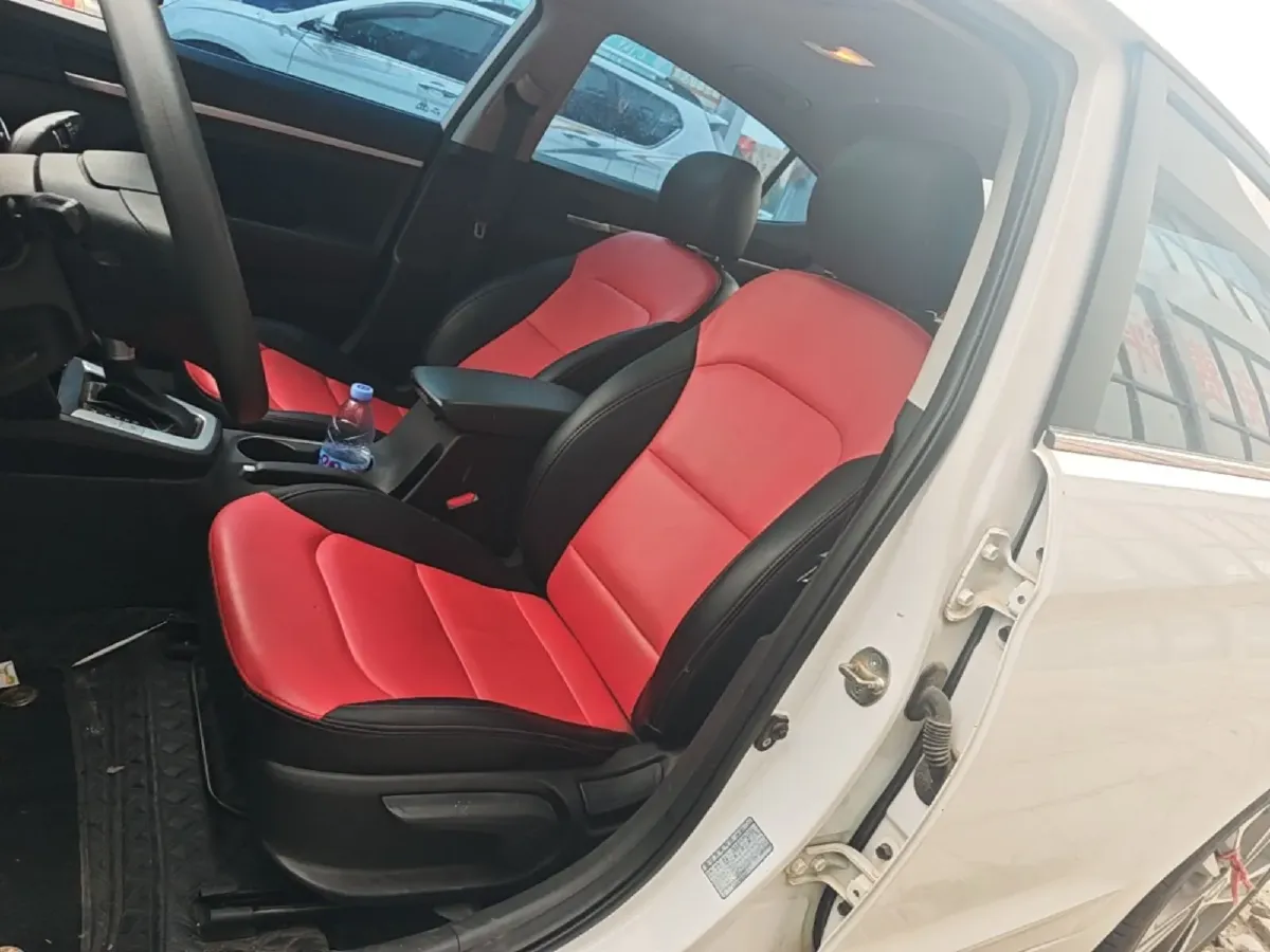 2016 Hyundai Elantra 1.6L 130HP L4 6AT,autocango,china used car exporter,china ev exporter,chinese used car exporter,chinese used ev exporter