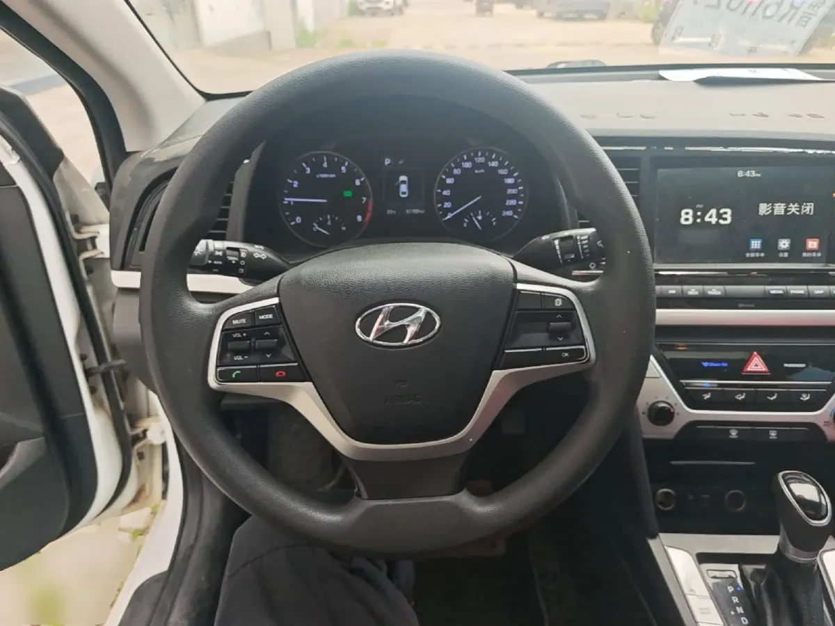 2016 Hyundai Elantra 1.6L 130HP L4 6AT,autocango,china used car exporter,china ev exporter,chinese used car exporter,chinese used ev exporter