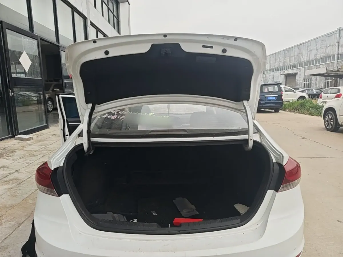 2016 Hyundai Elantra 1.6L 130HP L4 6AT,autocango,china used car exporter,china ev exporter,chinese used car exporter,chinese used ev exporter