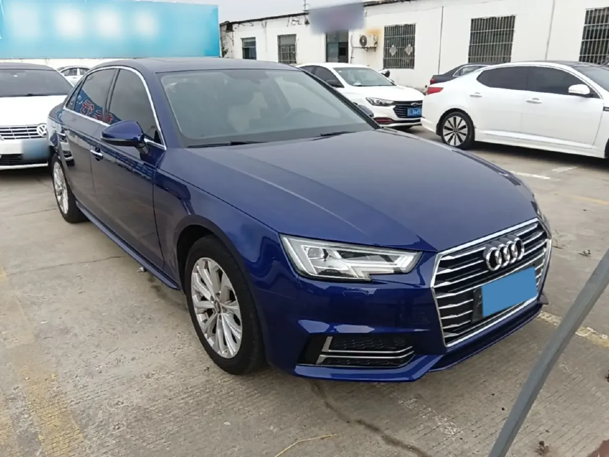 2019 Audi A4L 2.0T 190HP L4 7DCT,autocango,china used car exporter,china ev exporter,chinese used car exporter,chinese used ev exporter