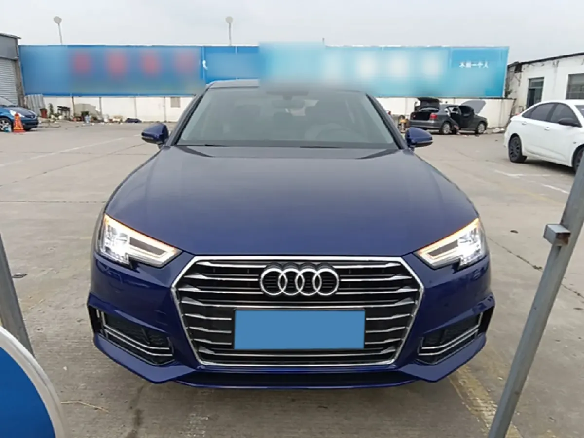 2019 Audi A4L 2.0T 190HP L4 7DCT,autocango,china used car exporter,china ev exporter,chinese used car exporter,chinese used ev exporter