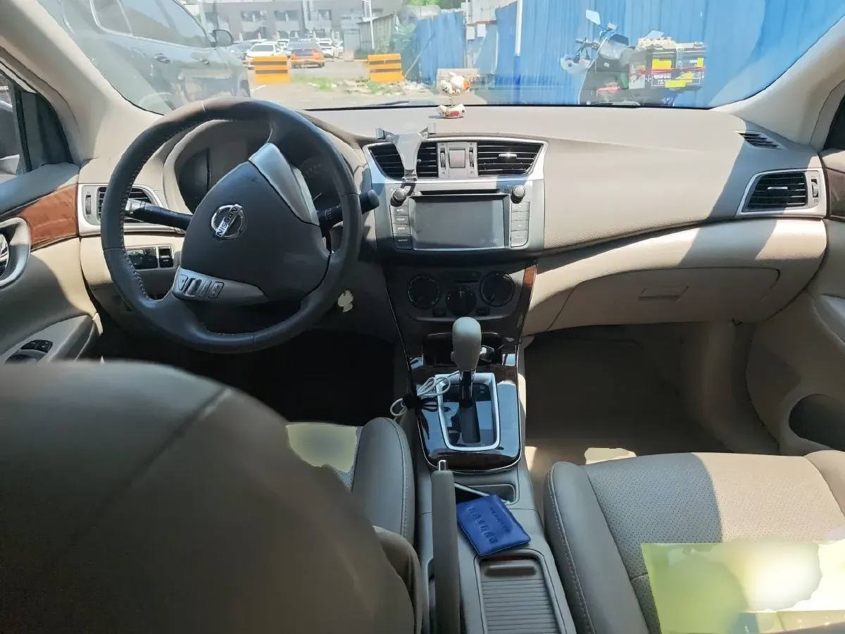 2012 Nissan Sylphy 1.6L 126HP L4 CVT,autocango,china used car exporter,china ev exporter,chinese used car exporter,chinese used ev exporter