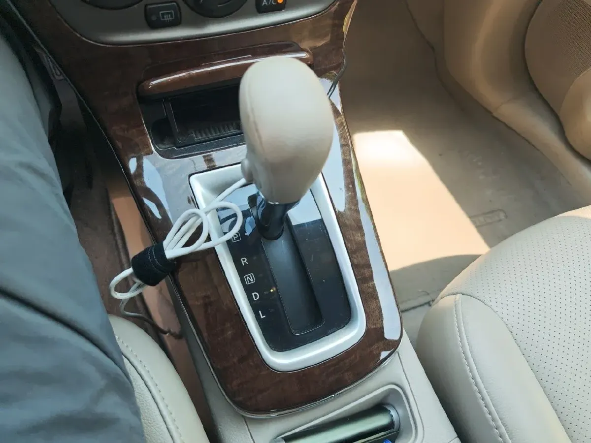 2012 Nissan Sylphy 1.6L 126HP L4 CVT,autocango,china used car exporter,china ev exporter,chinese used car exporter,chinese used ev exporter