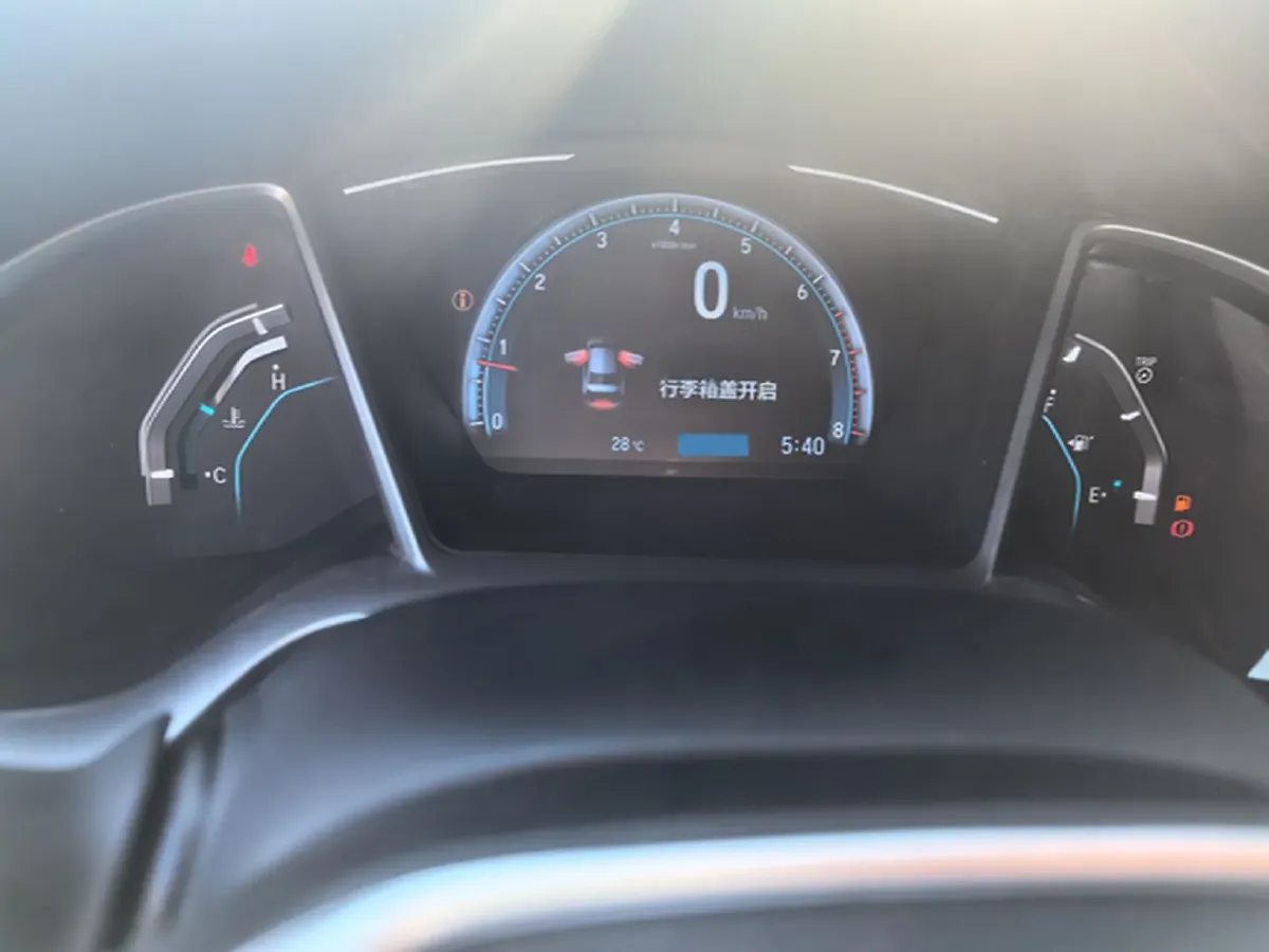 2019 Honda Civic 1.5T 177HP L4 6MT,autocango,china used car exporter,china ev exporter,chinese used car exporter,chinese used ev exporter