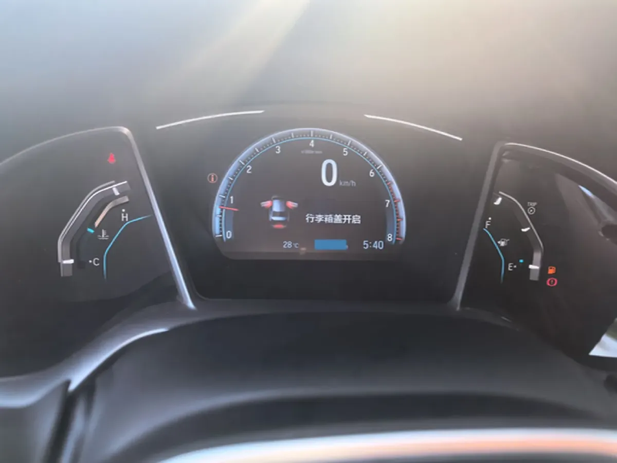 2019 Honda Civic 1.5T 177HP L4 6MT,autocango,china used car exporter,china ev exporter,chinese used car exporter,chinese used ev exporter