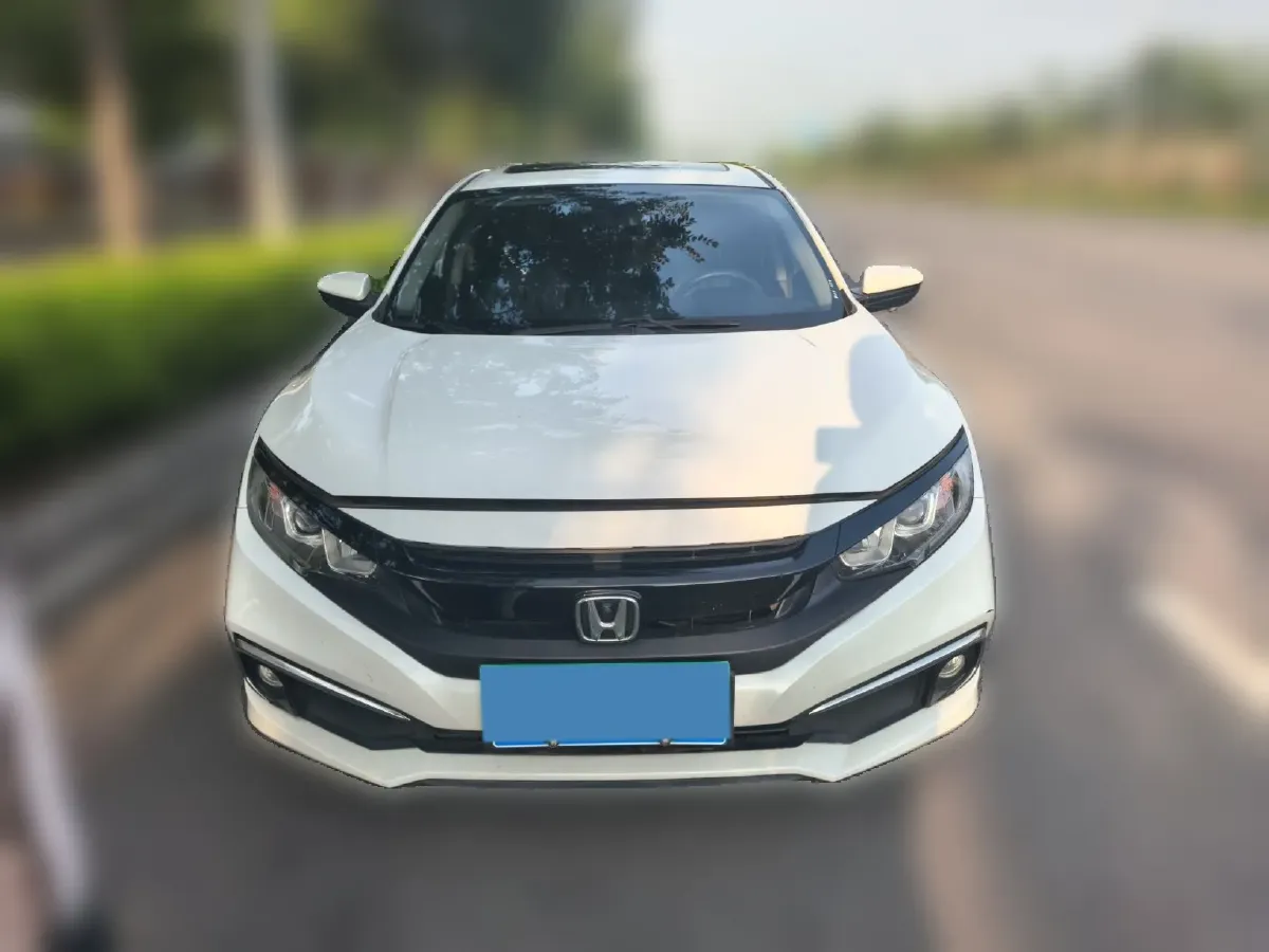 2019 Honda Civic 1.5T 177HP L4 6MT,autocango,china used car exporter,china ev exporter,chinese used car exporter,chinese used ev exporter