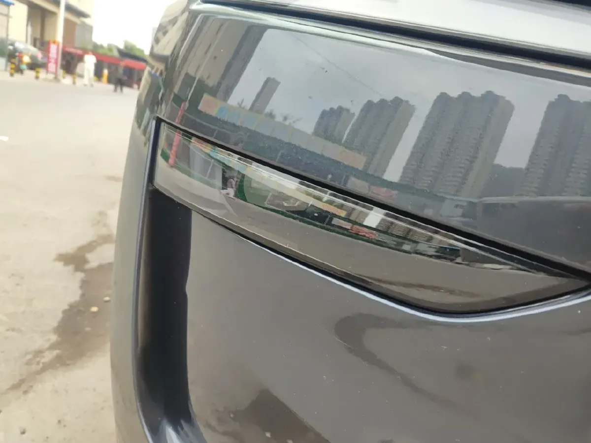 2025 Tesla Model Y BEV 62.5KWH,autocango,china used car exporter,china ev exporter,chinese used car exporter,chinese used ev exporter