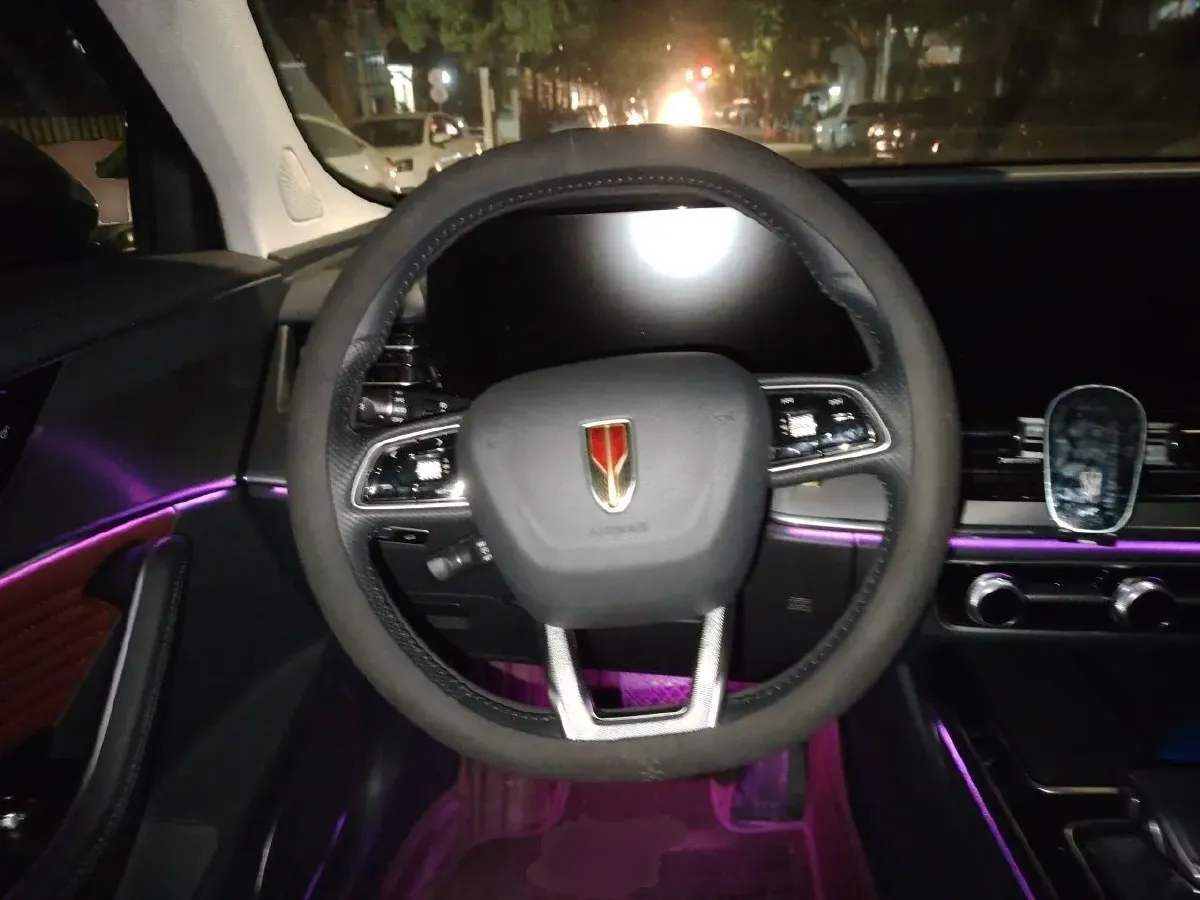 2023 HongQi HS5 2.0T 252HP L4 8AT,autocango,china used car exporter,china ev exporter,chinese used car exporter,chinese used ev exporter