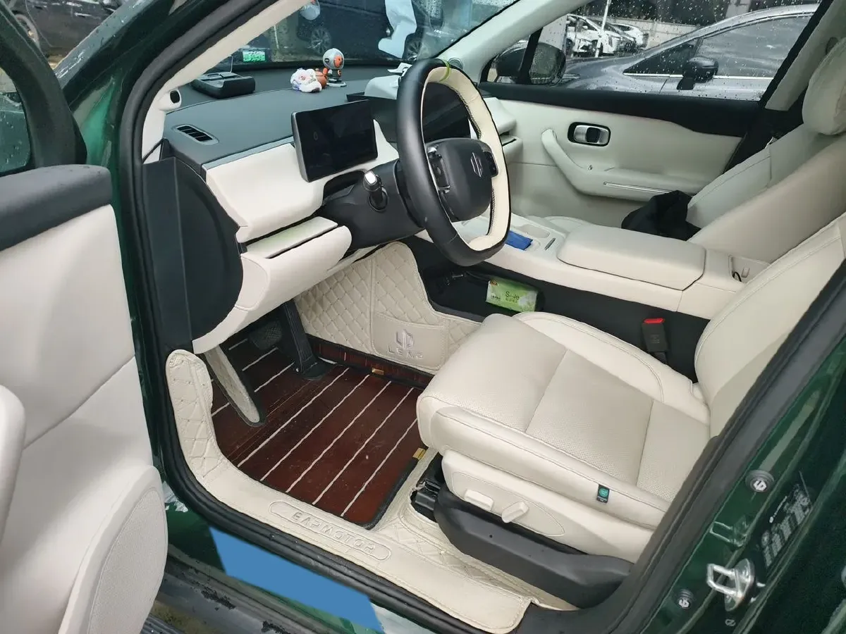 2024 Leapmotor C16 1.5L 95HP L4 REEV 28.4KWH,autocango,china used car exporter,china ev exporter,chinese used car exporter,chinese used ev exporter