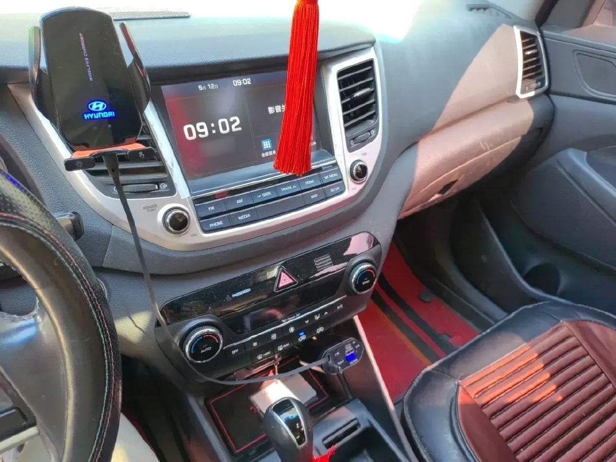 2015 Hyundai ix35 2.0L 160HP L4 6AT,autocango,china used car exporter,china ev exporter,chinese used car exporter,chinese used ev exporter