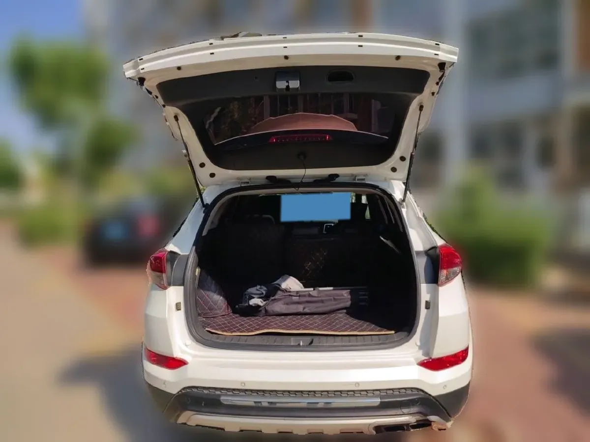 2015 Hyundai ix35 2.0L 160HP L4 6AT,autocango,china used car exporter,china ev exporter,chinese used car exporter,chinese used ev exporter