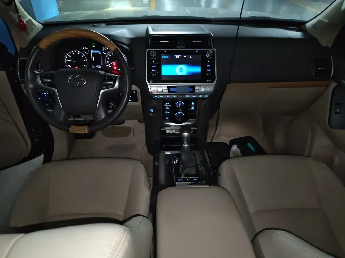 2018 Toyota Land Cruiser Prado 3.5L 280HP V6 6AT,autocango,china used car exporter,china ev exporter,chinese used car exporter,chinese used ev exporter