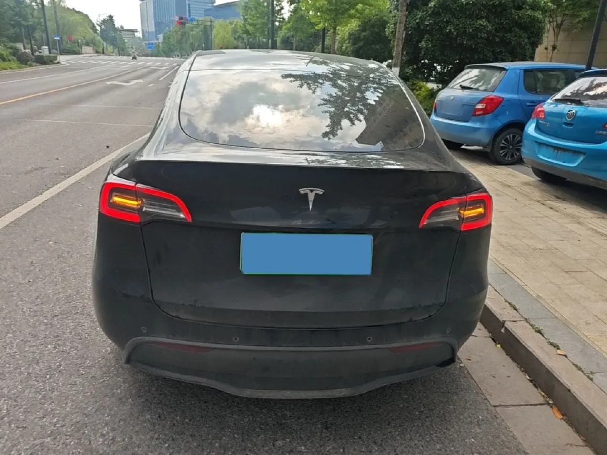 2022 Tesla Model Y BEV 60KWH,autocango,china used car exporter,china ev exporter,chinese used car exporter,chinese used ev exporter