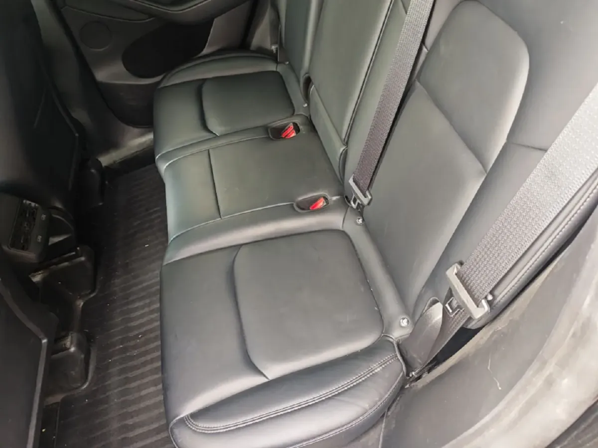 2022 Tesla Model Y BEV 60KWH,autocango,china used car exporter,china ev exporter,chinese used car exporter,chinese used ev exporter