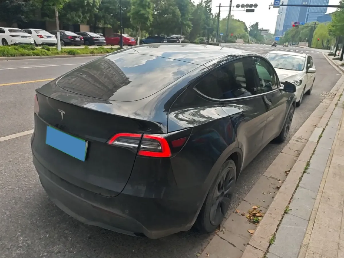 2022 Tesla Model Y BEV 60KWH,autocango,china used car exporter,china ev exporter,chinese used car exporter,chinese used ev exporter