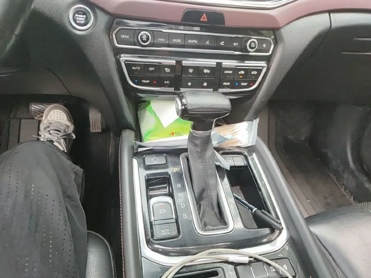 2017 GAC Trumpchi GS8 2.0T 201HP L4 6AT,autocango,china used car exporter,china ev exporter,chinese used car exporter,chinese used ev exporter