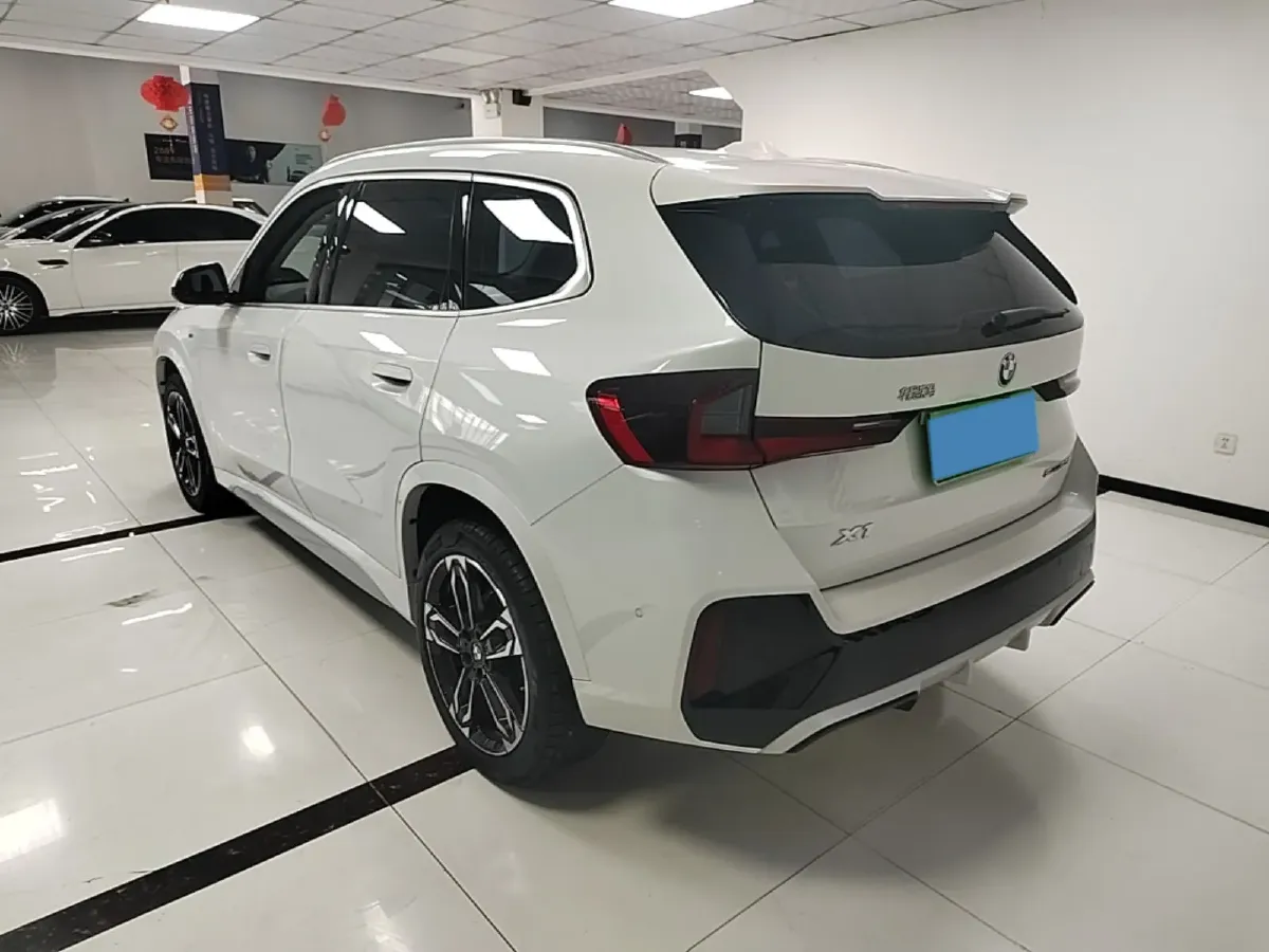 2023 BMW X1 2.0T 204HP L4 7DCT,autocango,china used car exporter,china ev exporter,chinese used car exporter,chinese used ev exporter