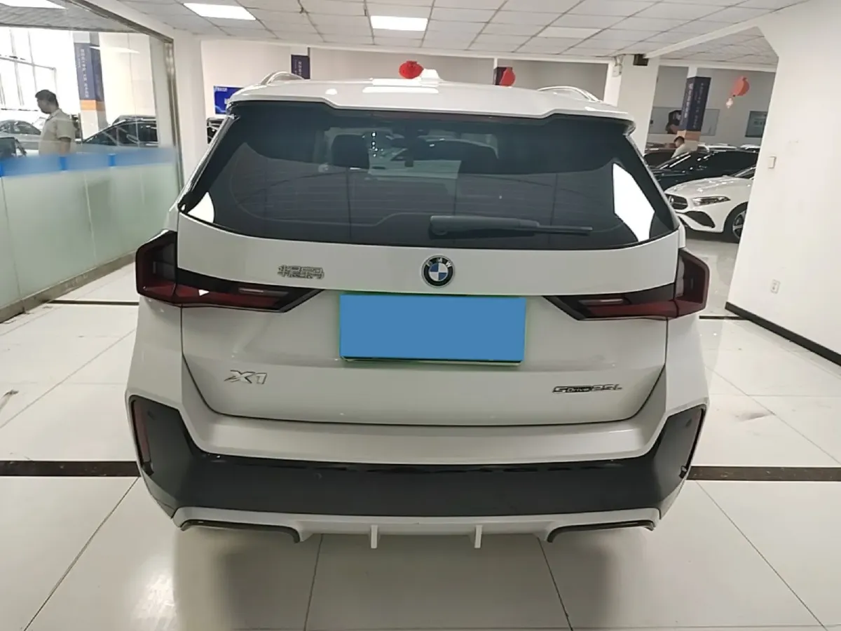 2023 BMW X1 2.0T 204HP L4 7DCT,autocango,china used car exporter,china ev exporter,chinese used car exporter,chinese used ev exporter