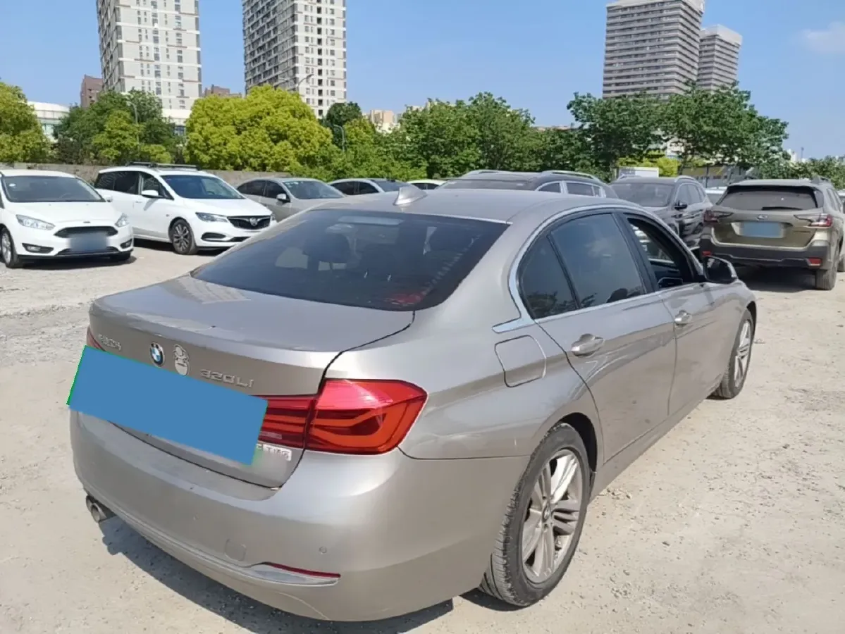 2017 BMW 3 Series 2.0T 184HP L4 8AT,autocango,china used car exporter,china ev exporter,chinese used car exporter,chinese used ev exporter