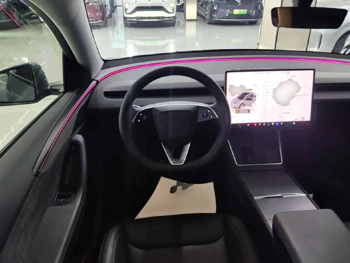 2025 Tesla Model Y BEV 78.4KWH,autocango,china used car exporter,china ev exporter,chinese used car exporter,chinese used ev exporter
