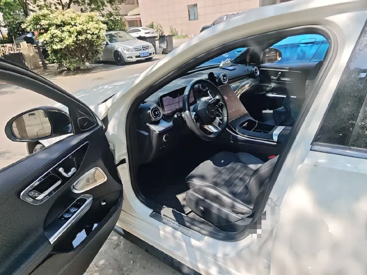2024 Mercedes-Benz C Class 1.5T 204HP L4 9AT,autocango,china used car exporter,china ev exporter,chinese used car exporter,chinese used ev exporter