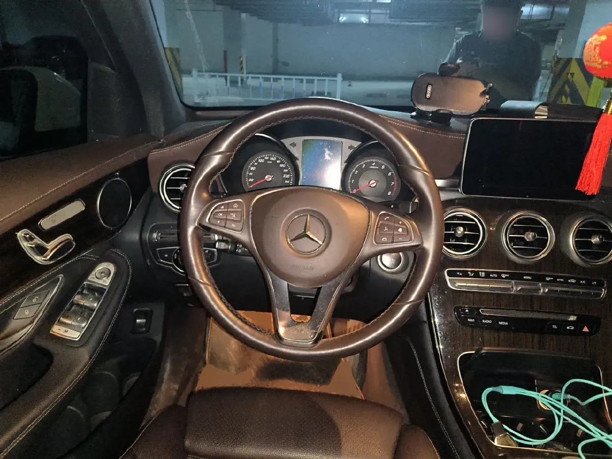 2016 Mercedes-Benz GLC Class 2.0T 211HP L4 9AT,autocango,china used car exporter,china ev exporter,chinese used car exporter,chinese used ev exporter