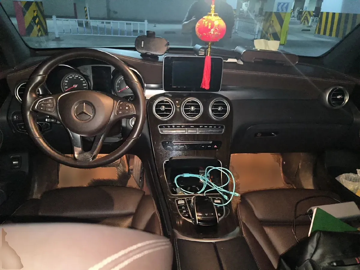 2016 Mercedes-Benz GLC Class 2.0T 211HP L4 9AT,autocango,china used car exporter,china ev exporter,chinese used car exporter,chinese used ev exporter