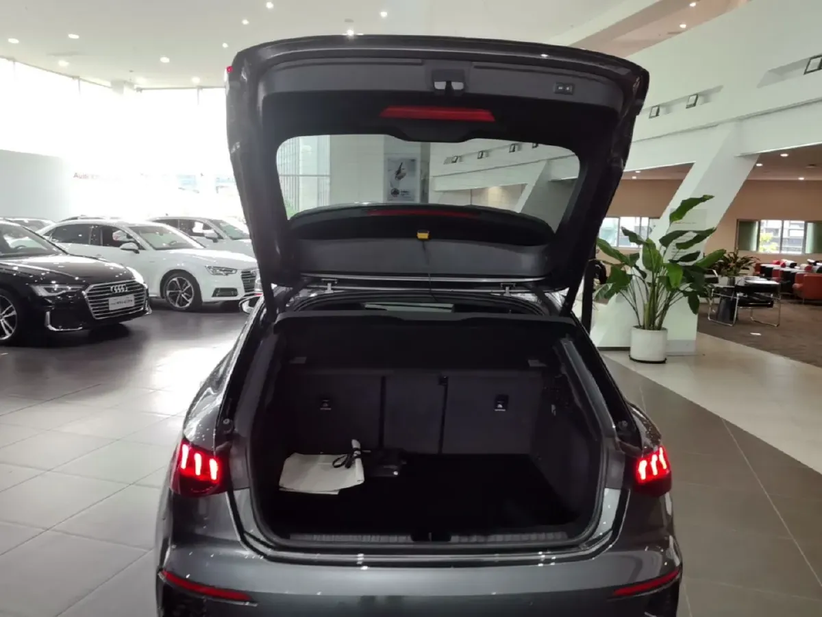2024 Audi A3 1.4T 150HP L4 7DCT,autocango,china used car exporter,china ev exporter,chinese used car exporter,chinese used ev exporter