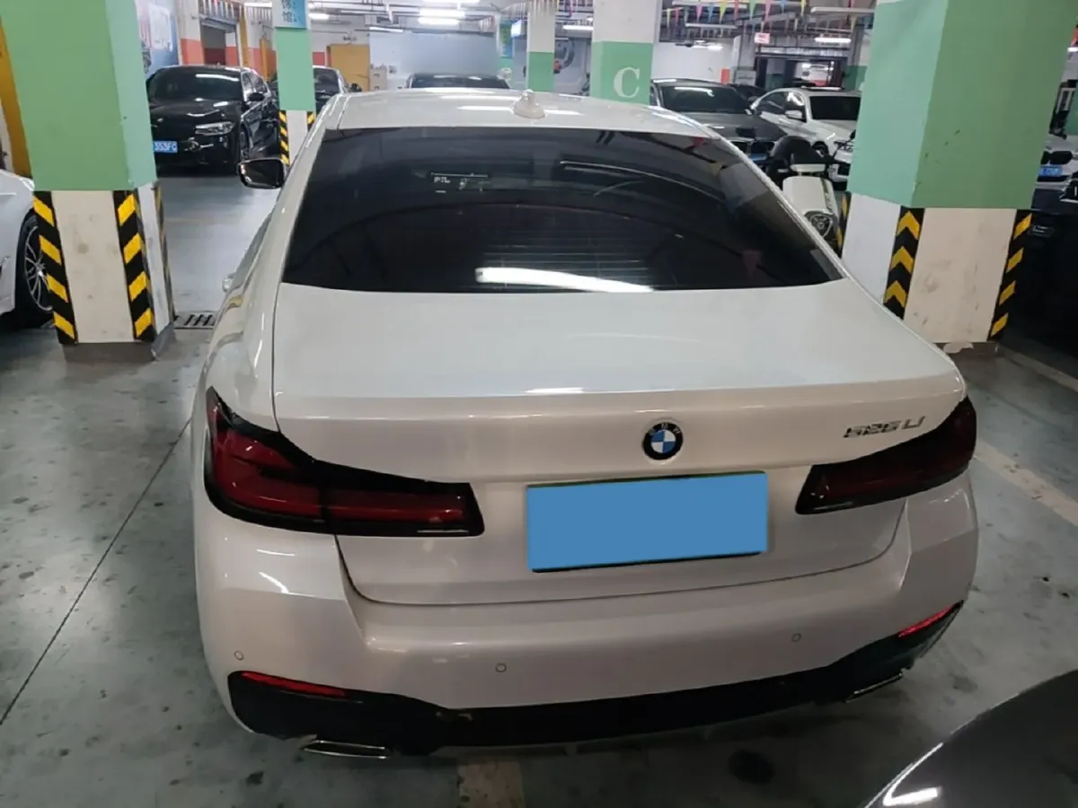 2021 BMW 5 Series 2.0T 184HP L4 8AT,autocango,china used car exporter,china ev exporter,chinese used car exporter,chinese used ev exporter