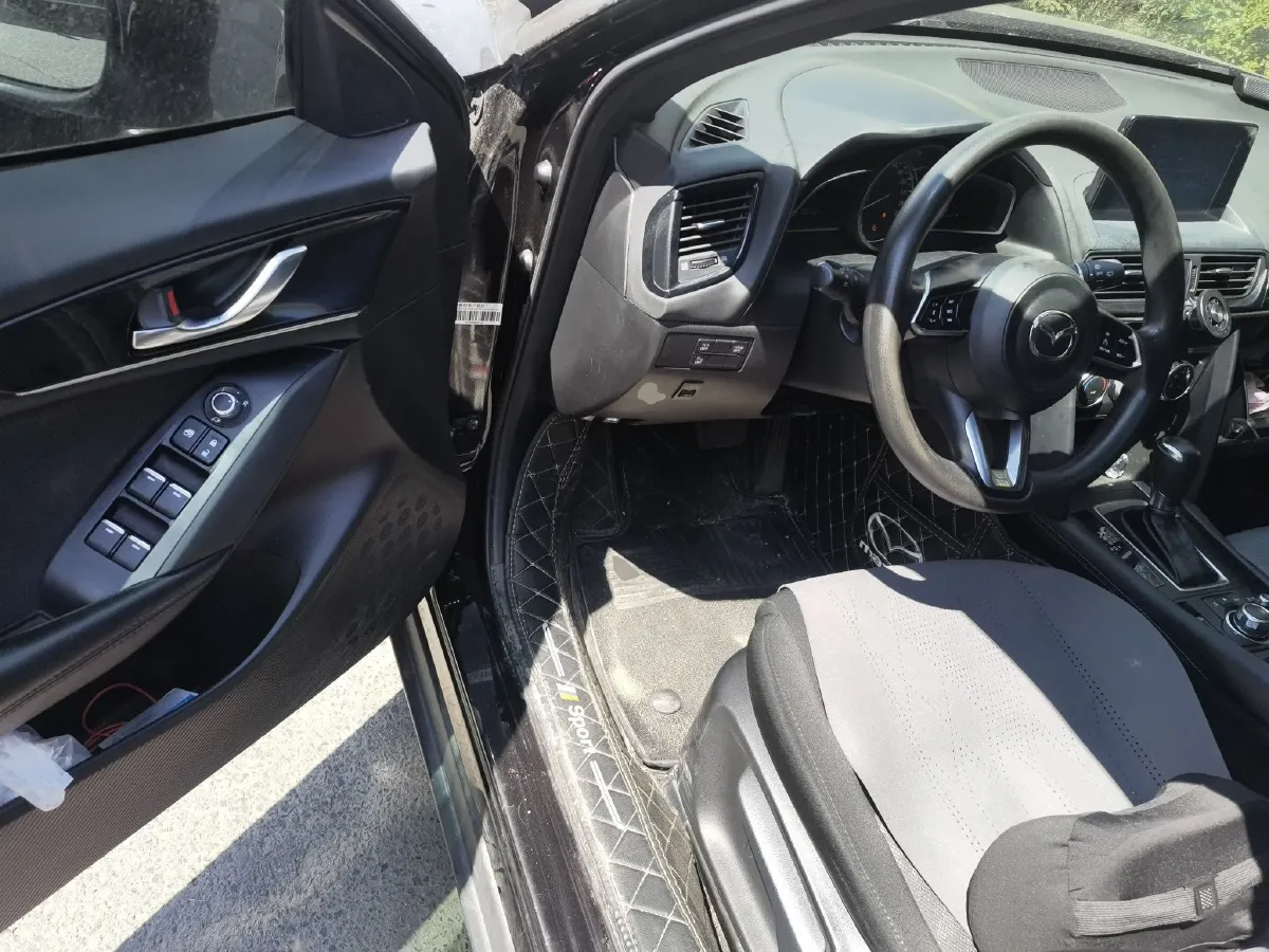 2021 Mazda CX-4 2.0L 158HP L4 6AT,autocango,china used car exporter,china ev exporter,chinese used car exporter,chinese used ev exporter
