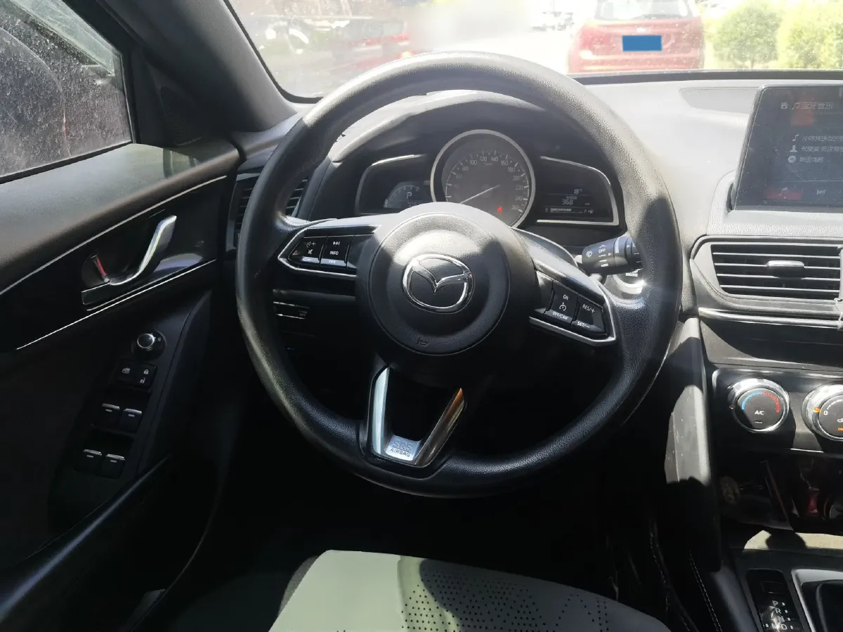 2021 Mazda CX-4 2.0L 158HP L4 6AT,autocango,china used car exporter,china ev exporter,chinese used car exporter,chinese used ev exporter