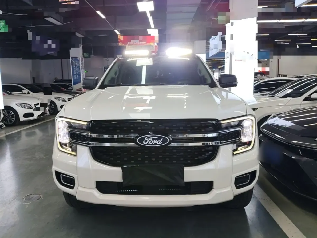 2023 Ford Ranger 2.3T 186HP L4 8AT,autocango,china used car exporter,china ev exporter,chinese used car exporter,chinese used ev exporter