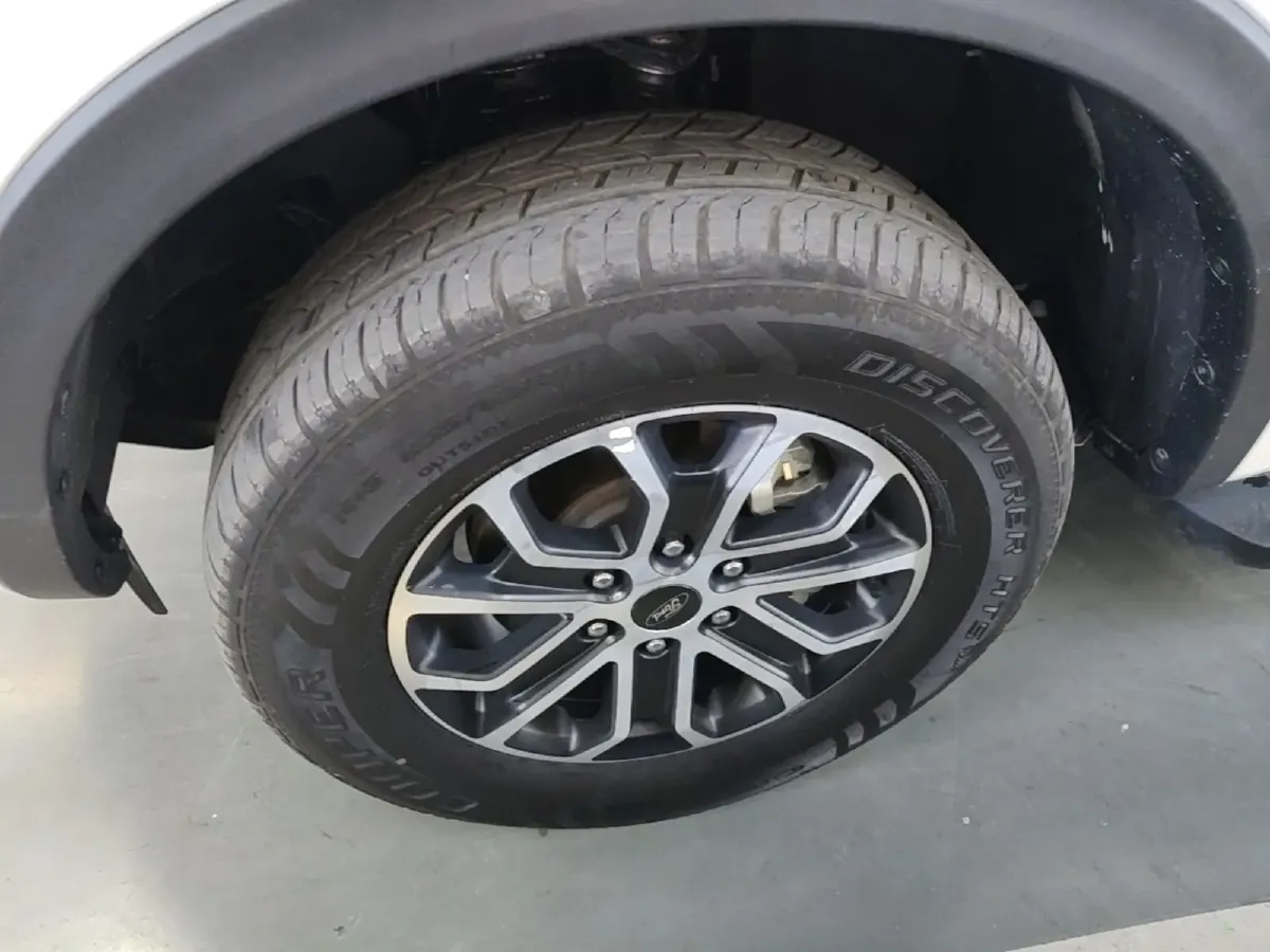 2023 Ford Ranger 2.3T 186HP L4 8AT,autocango,china used car exporter,china ev exporter,chinese used car exporter,chinese used ev exporter
