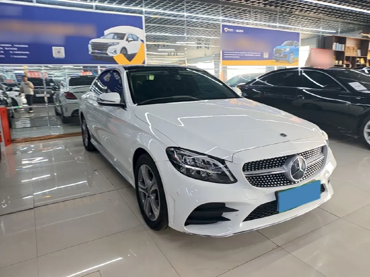 2021 Mercedes-Benz C Class 1.5T 184HP L4 9AT,autocango,china used car exporter,china ev exporter,chinese used car exporter,chinese used ev exporter