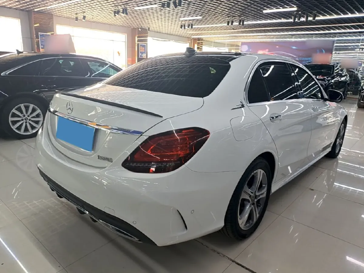 2021 Mercedes-Benz C Class 1.5T 184HP L4 9AT,autocango,china used car exporter,china ev exporter,chinese used car exporter,chinese used ev exporter