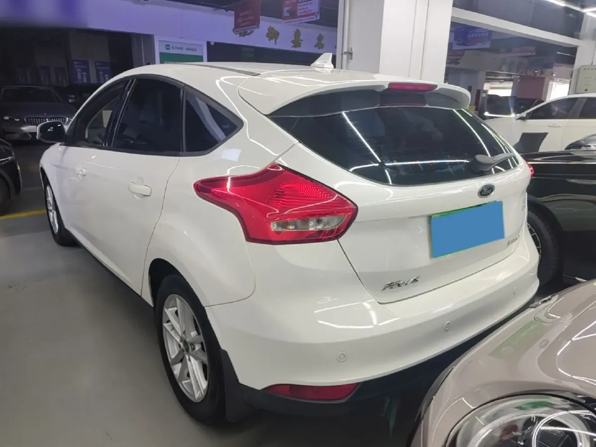 2017 Ford Focus 1.6L 125HP L4 6DCT,autocango,china used car exporter,china ev exporter,chinese used car exporter,chinese used ev exporter