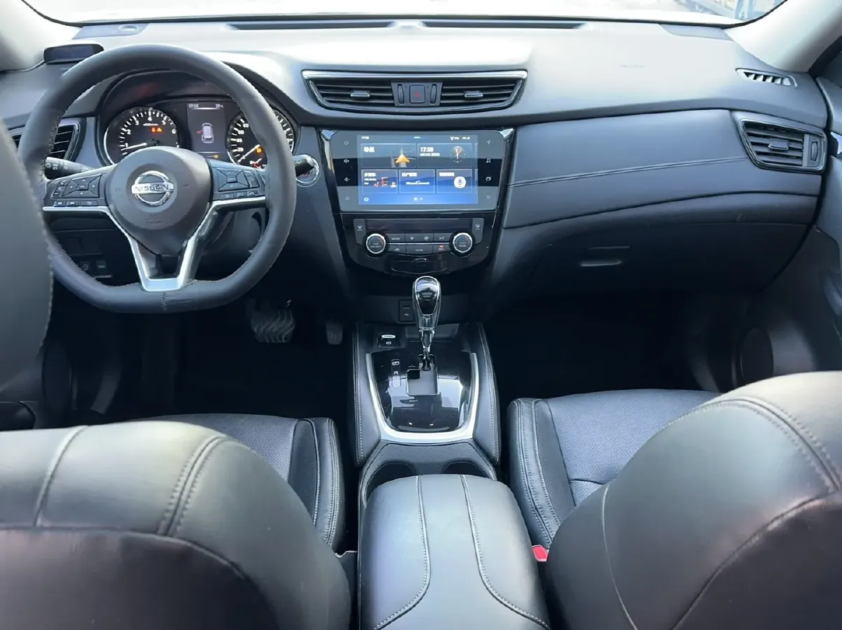 2019 Nissan X-Trail 2.0L 154HP L4 CVT,autocango,china used car exporter,china ev exporter,chinese used car exporter,chinese used ev exporter