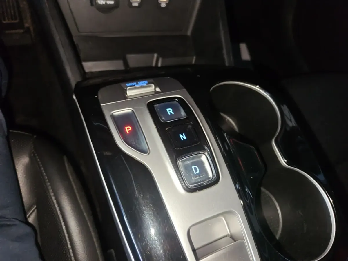 2023 Chevrolet Menlo BEV 61.1KWH,autocango,china used car exporter,china ev exporter,chinese used car exporter,chinese used ev exporter