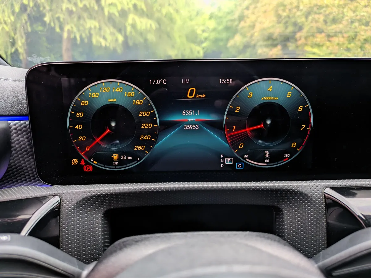 2022 Mercedes-Benz A Class 1.3T 163HP L4 7DCT,autocango,china used car exporter,china ev exporter,chinese used car exporter,chinese used ev exporter
