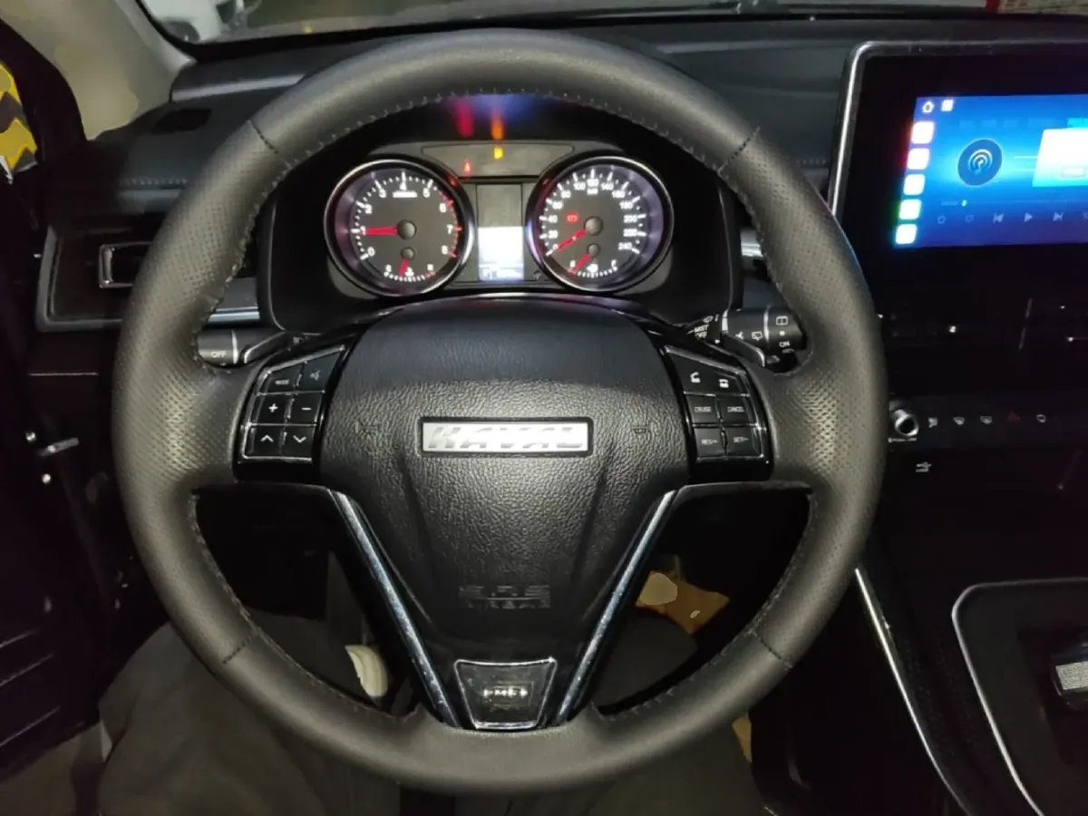 2021 Haval M6 1.5T 150HP L4 7DCT,autocango,china used car exporter,china ev exporter,chinese used car exporter,chinese used ev exporter